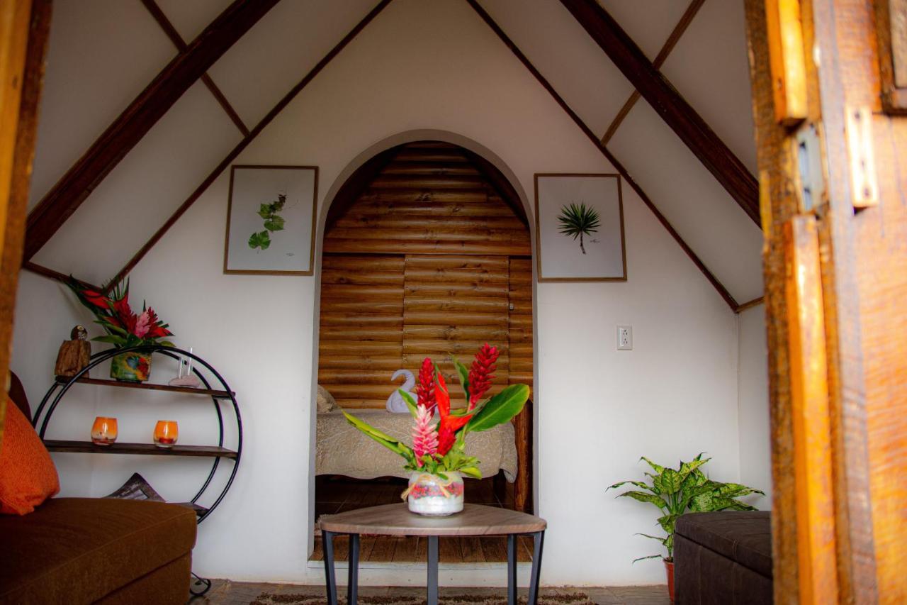 Pacuare Mountain Lodge Tres Equis Eksteriør bilde
